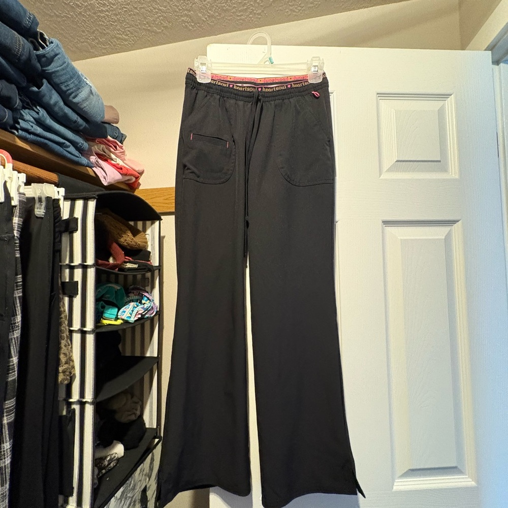 Black scrub pants